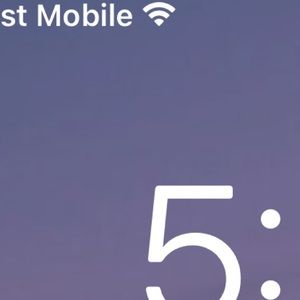 Meet your Posher, Claudia